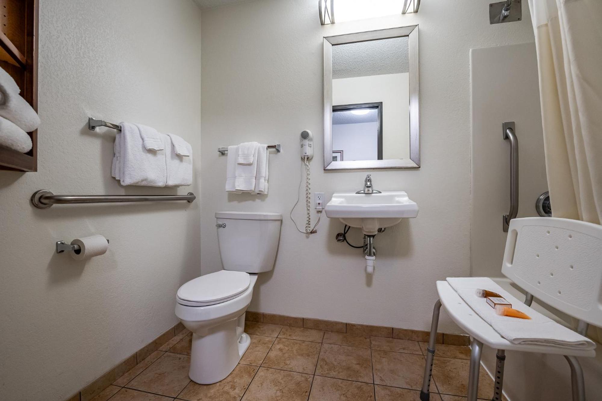 Christopher Inn And Suites Chillicothe Esterno foto